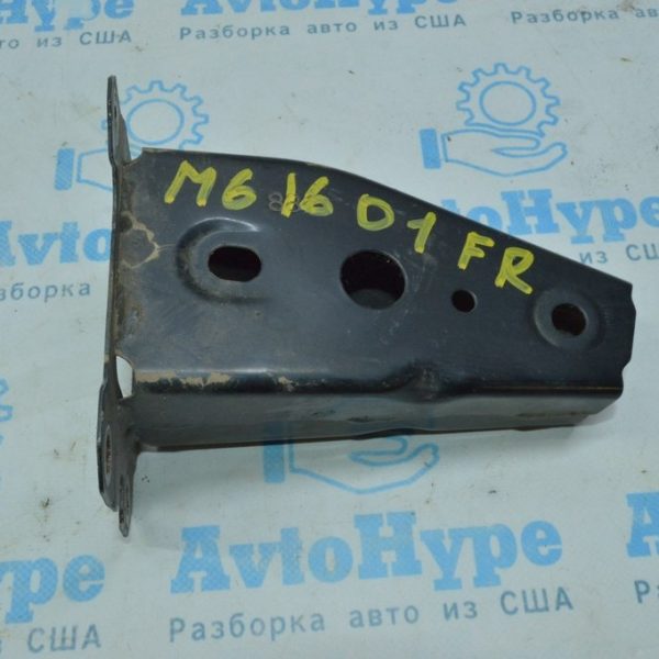 Кронштейн переднего подрамника перед прав Mazda6 13-17 KDY0-34-88X