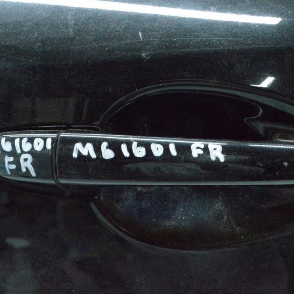 Заглушка внешней ручки перед прав Mazda6 13-17 KD53-58-415B-51