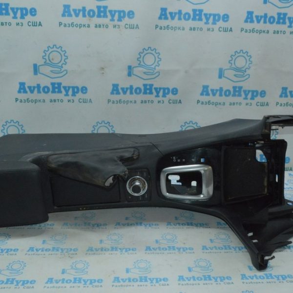 Накладка центральной консоли с подстаканниками Mazda 6 13-17 GHR564350E