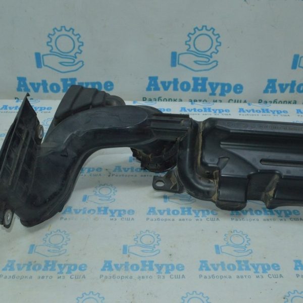 Воздухоприемник Mazda6 13-17 2.5 PY01-13-200A