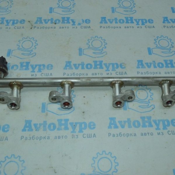 Топливная рейка Mazda6 13-17 без датчика PY01-13-150A