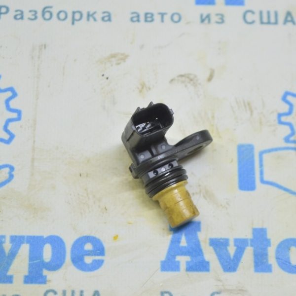 Датчик положения коленвала Mazda 6 13-17 2.5 PE0118221
