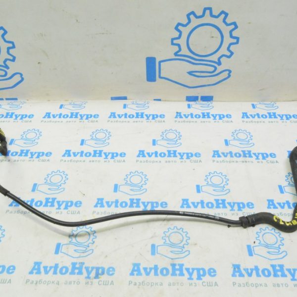 Патрубок охлаждения Mini Cooper Clubman 16-22 1.5t бачок-ГБЦ длинный (01) надлом 17 12 7646898