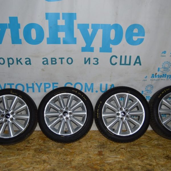 Центральный колпачок на диск Mini Cooper Clubman 16-22 36 13 6857149