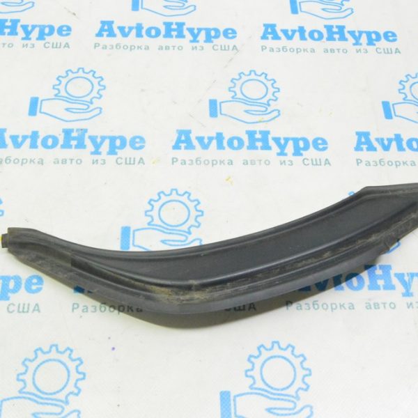 Уплотнитель заднего крыла передний правый Mini Cooper Clubman 16-22 51 71 7385672