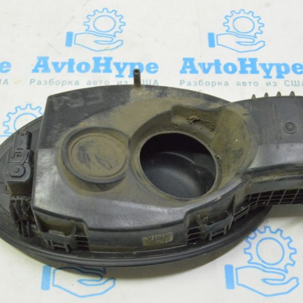 Корпус лючка бензобака Mini Cooper Clubman 16-22 с замком 51 17 7358156