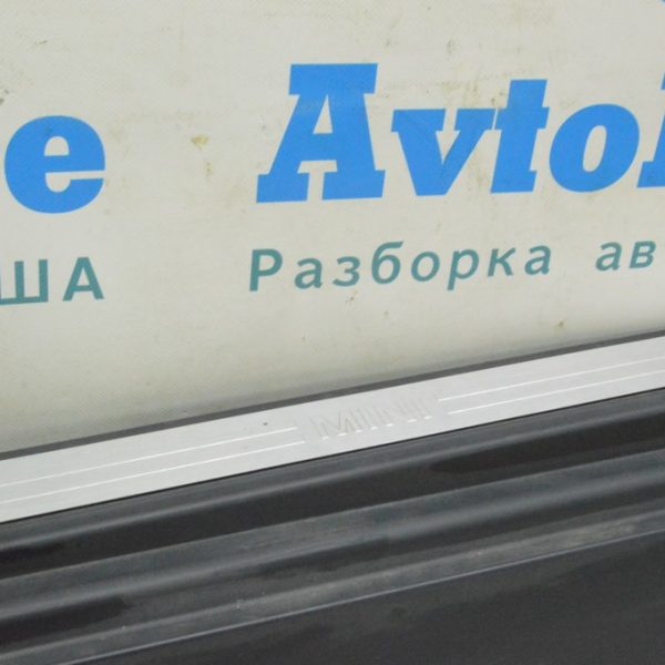 Накладка порога внешн перед прав Mini Cooper Clubman 16-22 51 77 7374895
