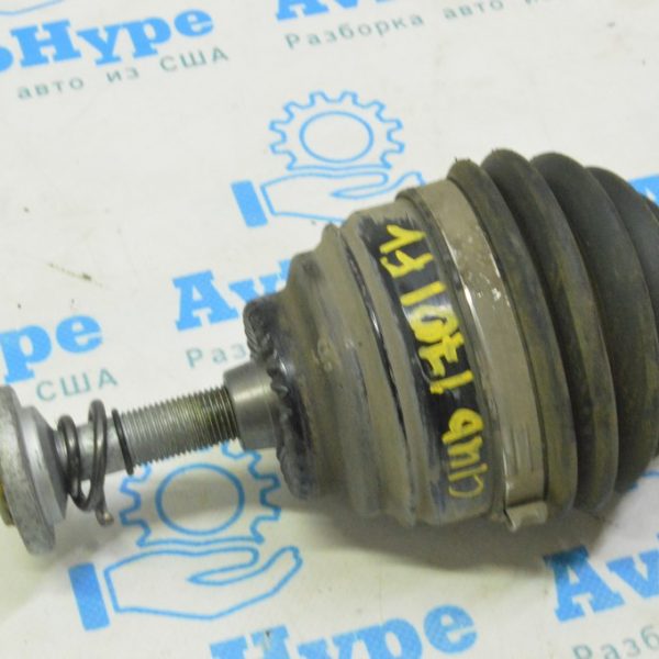 Болт крепления наружного шруса передний Mini Cooper Clubman 16-22 33 40 6858534