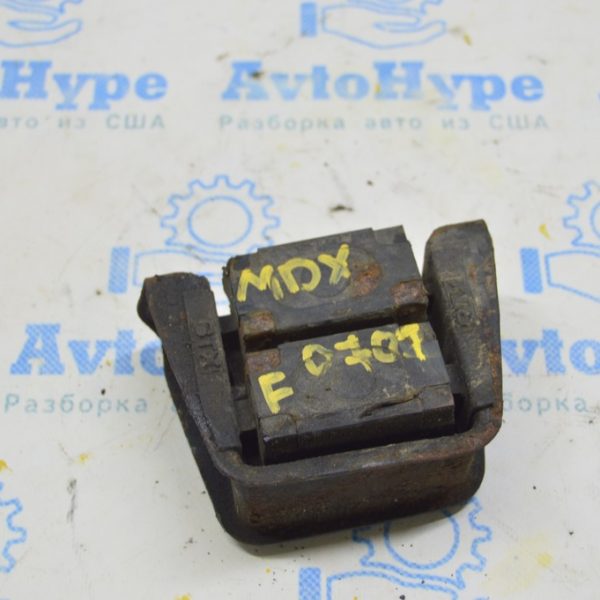 Демпфер переднего подрамника Acura MDX 07-09 50205-STX-A01