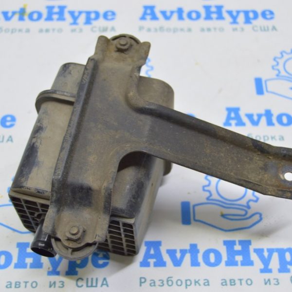 Кронштейн фильтра топливного абсорбера Acura MDX 07-09 17357-STX-A00