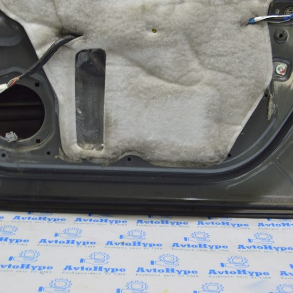 Уплотнитель двери нижний перед прав Acura MDX 07-13 72327-STX-A01