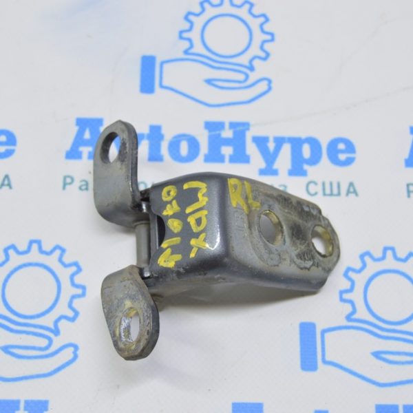 Петля двери нижняя зад лев Acura MDX 07-13 67960-SJC-A01ZZ