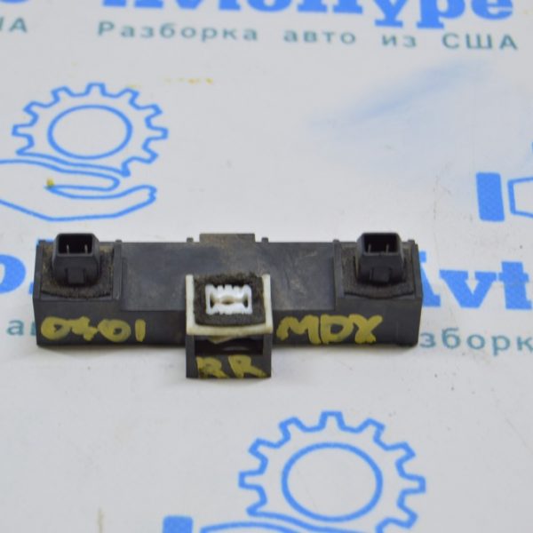 Крепление заднего бампера нижнее правое Acura MDX 07-13 малое 71593-STX-A00