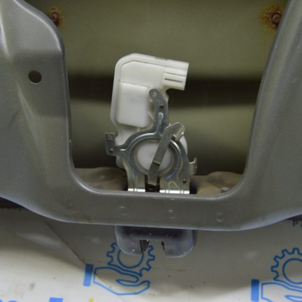 Замок двери багажника Acura MDX 07-09 74800-SMG-G01