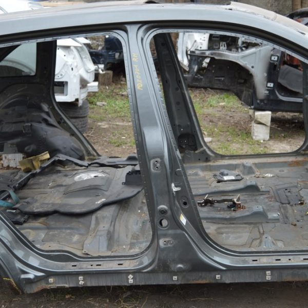 Скоба замка двери перед прав Acura MDX 07-13 72135-SDA-A01