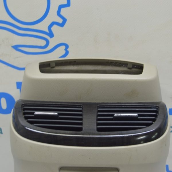 Дефлектор воздуховода центр консоли задний Acura MDX 07-09 83417-STX-A02ZA