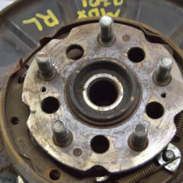 Ступица зад лев Acura MDX 07-13 AWD (01) 42200-STX-A02