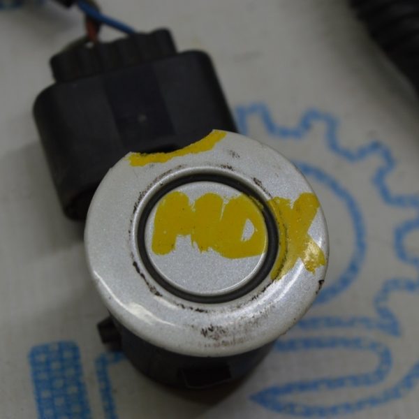 Парктроник передний Acura MDX 14-16 без кольца (01) второй 39680-TZ5-A01ZF