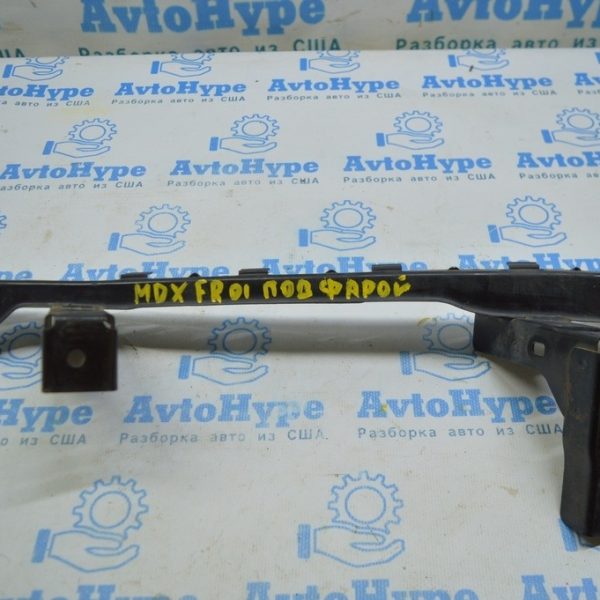 Крепление переднего бампера правое Acura MDX 14-16 дорест 71140-TZ5-A00