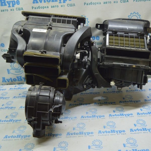 Актуатор моторчик привод печки (вентиляция) Acura MDX 14-20 79140-TZ5-A41