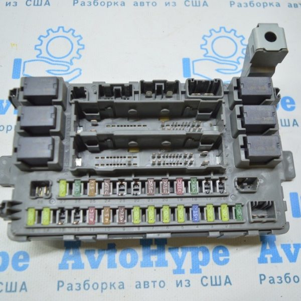 Блок предохранителей подторпедный Acura MDX 14-16 (01) второй 151118-TZ6-R110