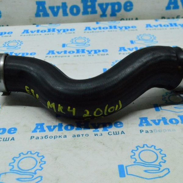 Патрубок интеркулера прав Ford Escape MK4 20- 1.5 (01) резиновый LX6Z-6C646-F