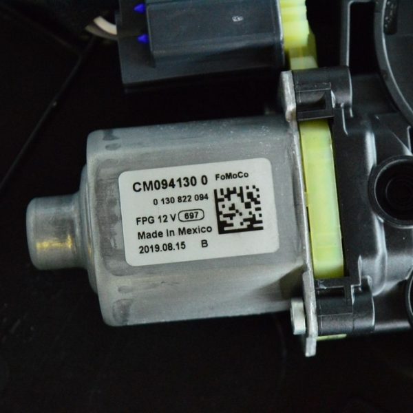 Стеклоподъемник с мотором зад прав Ford Escape MK4 20- LJ6Z-7827000-A