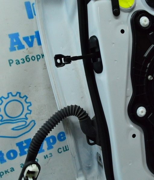 Ограничитель двери зад прав Ford Escape MK4 20- LJ6Z-7827204-A