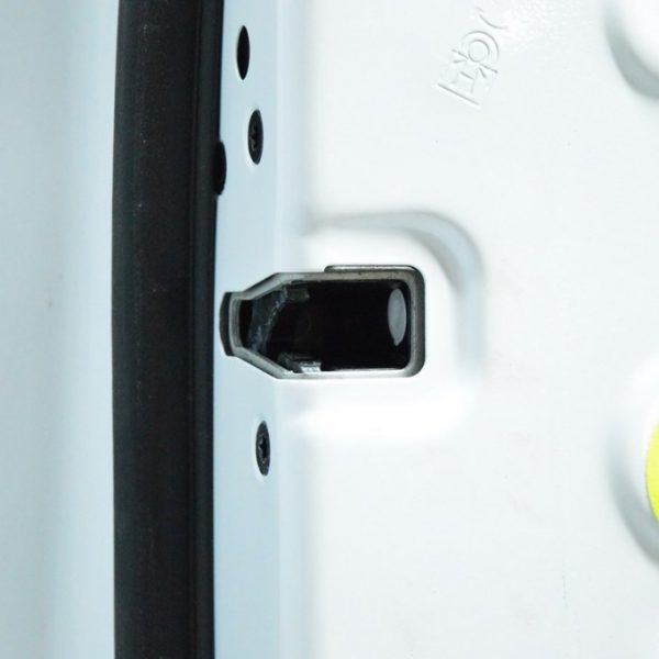 Замок двери зад лев Ford Escape MK4 20- LJ6Z-78264A27-E