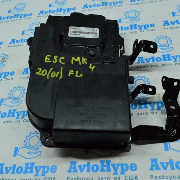 Блок ECU компьютер двигателя Ford Escape MK4 20- (01) 0261s22491 LX6A-12A650-YA