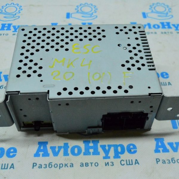 Магнитофон радио Ford Escape MK4 20- (01) LJ6T-18K810-FD