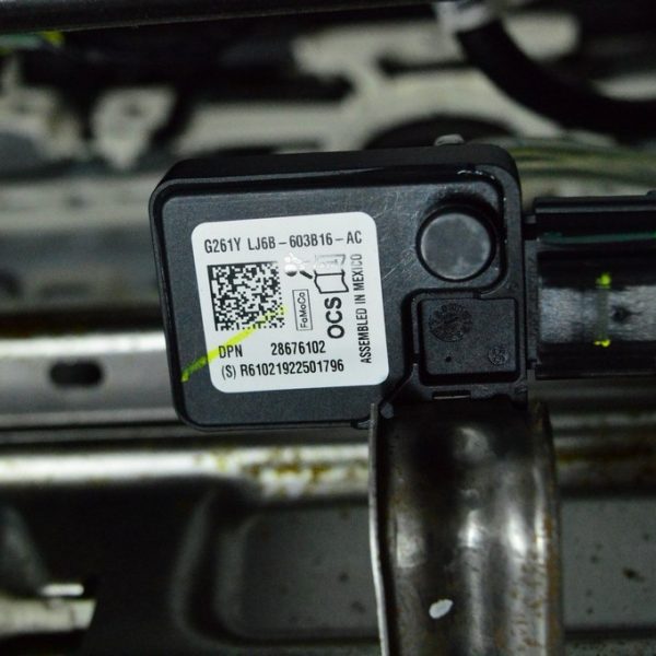 Датчик присутствия пассажира перед прав сидение Ford Escape MK4 20- lj6b-603b16-ac