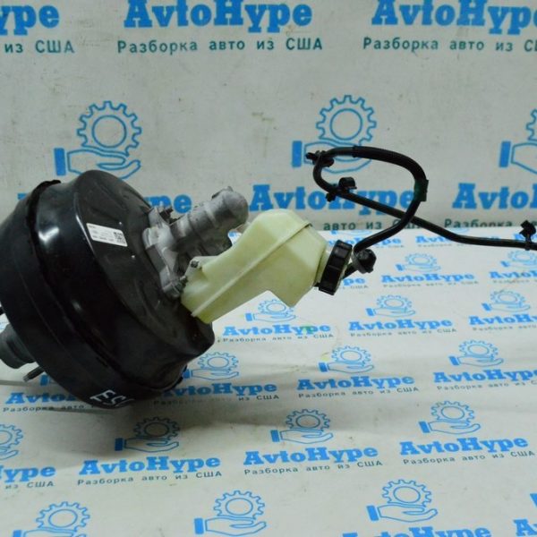 Главный тормозной цилиндр с бачком Ford Escape MK4 20- JX6Z-2140-K