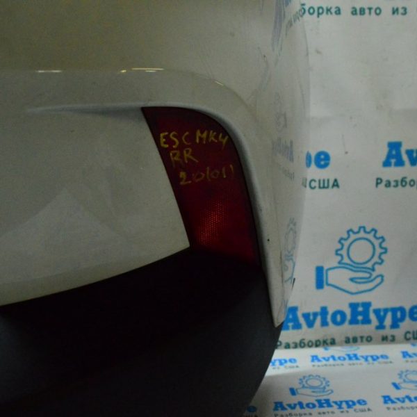 Бампер задний голый прав Ford Escape MK4 20- (01) белый LJ6Z-17K835-CCPTM