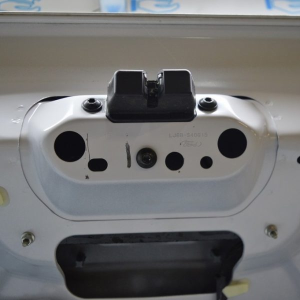 Замок двери багажника Ford Escape MK4 20- FA1Z-7443150-C