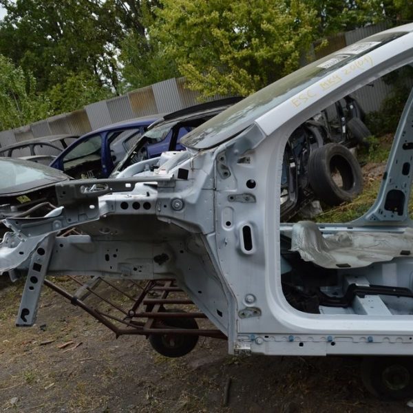 Четверть передняя левая Ford Escape MK4 20- LX6Z-16055-A