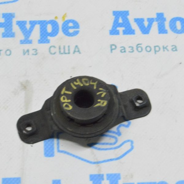 Подушка радиатора верхняя правая Kia Optima 11-15 253332T000