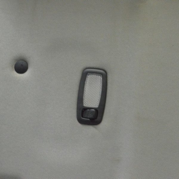 Плафон освещения перед правый Kia Optima 11-15 черн 928923S00087