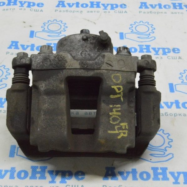 Суппорт передний правый Kia Optima 11-15 hybrid (04) 581304R000