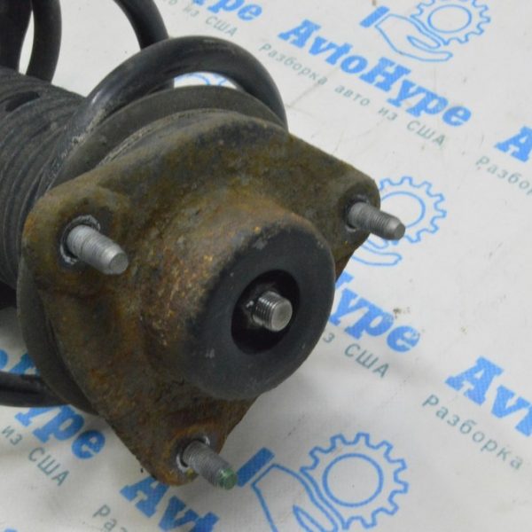 Опора амортизатора перед лев Kia Optima 11-15 (04) ржавая 546102T000