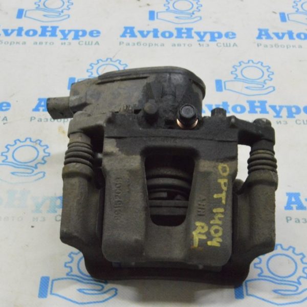 Суппорт задний левый Kia Optima 14-15 рест 582103Z000