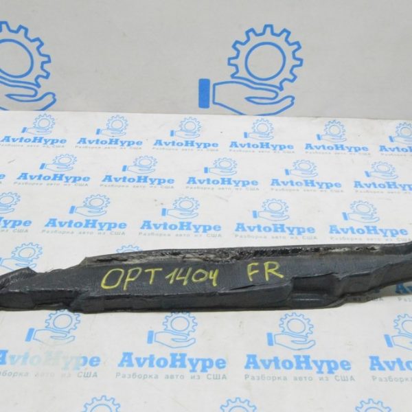 Уплотнитель крыла дверь-крыло правый Kia Optima 11-15 841162T000