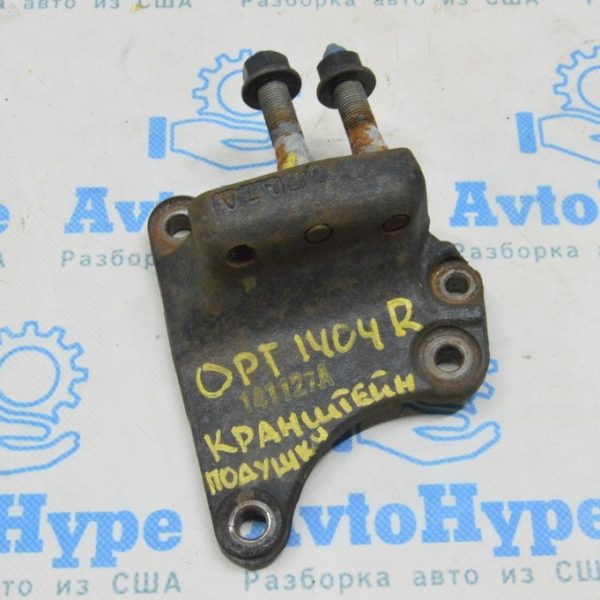 Крепление подушки двигателя переднее левое Kia Optima 11-15 216702G000