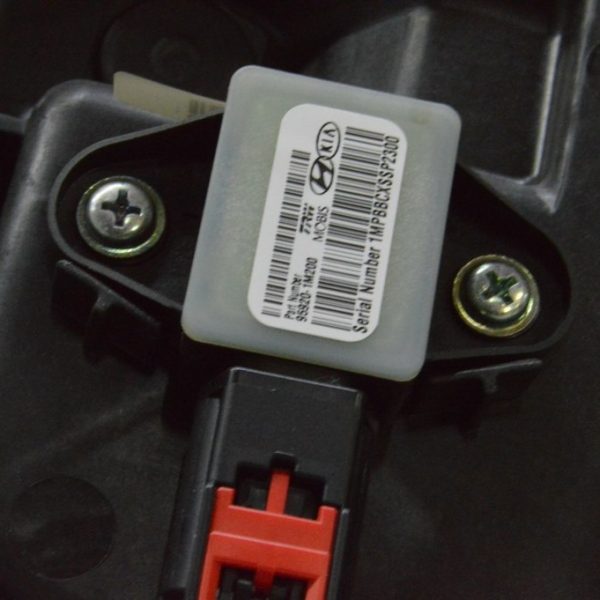 Датчик подушки безопасности дверь правый Kia Optima 11-15 95920-1M200