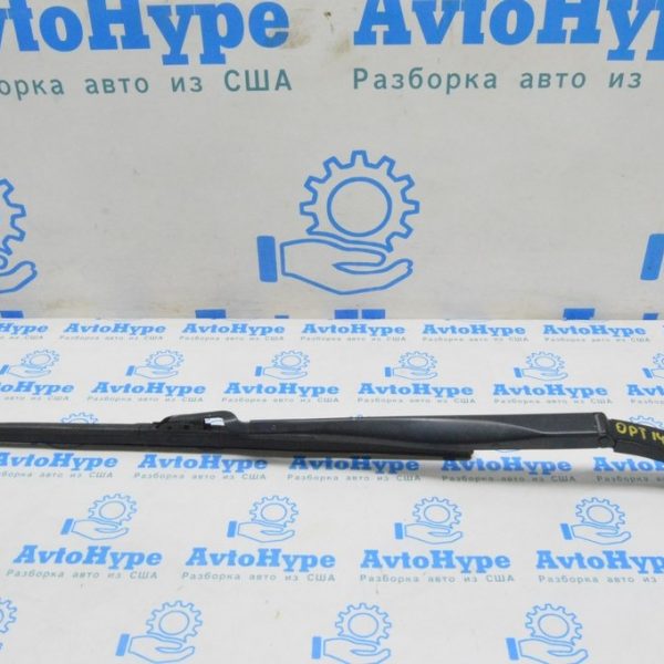 Поводок дворника левый Kia Optima 11-15 983212T000