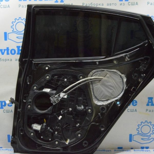 Уплотнитель двери задней правой Kia Optima 11-15 83140-2T000