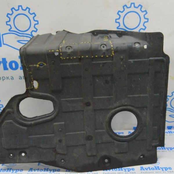 Защита двигателя прав Kia Optima 14-15 рест (04) потерта, нет фрагмента 291202T100