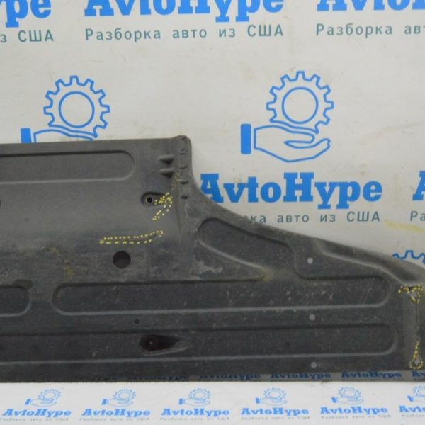 Защита днища зад лев Kia Optima 14-15 рест (04) трещины 84138e8000