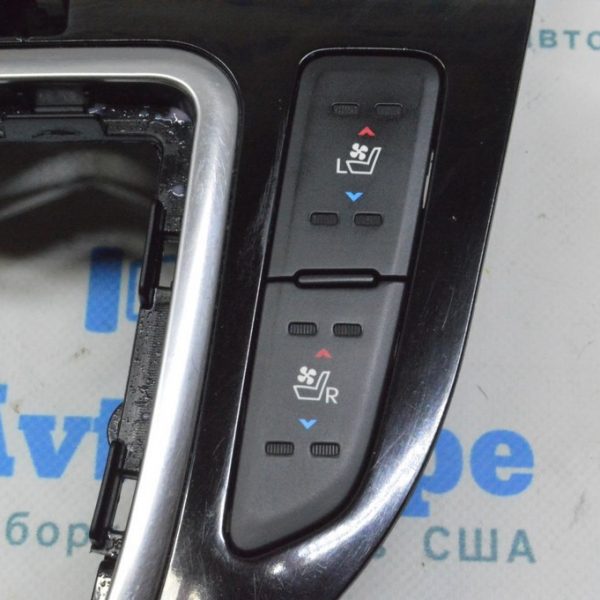 Управление вентиляцией сидений Kia Optima 14-16 рест 937202T100