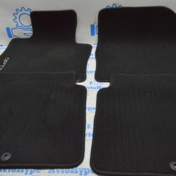 Комплект ковриков салона Kia Optima 11-15 ворс (04) 2T014-ADU00